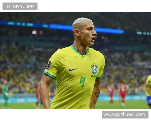 巴西足球明星排名榜揭秘：从佩莱到内马尔的传奇之路