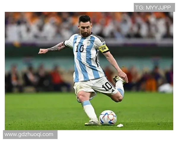 足球巨星齐聚一堂 深度解析全球顶级球员通道与发展轨迹